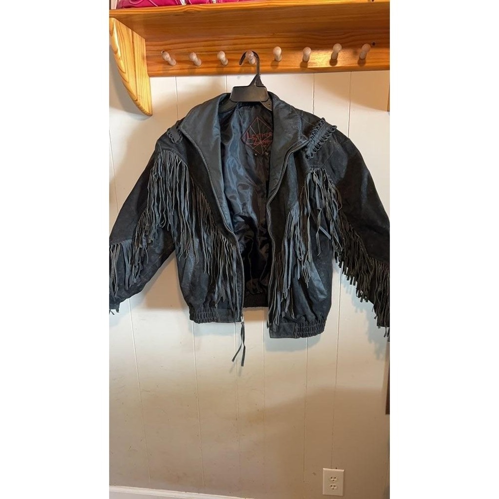 Leather Zone Fringe Suede Jacket